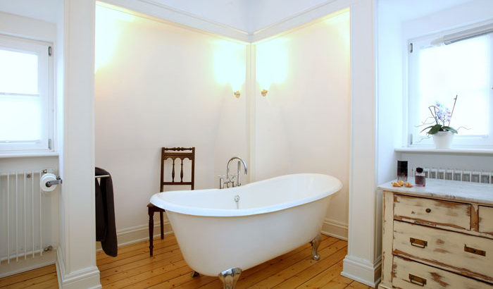 Landhausstil im Badezimmer – ein zeitloser Wohntrend – Infoportal ... Landhausstil im Badezimmer – ein zeitloser Wohntrend – Infoportal ...