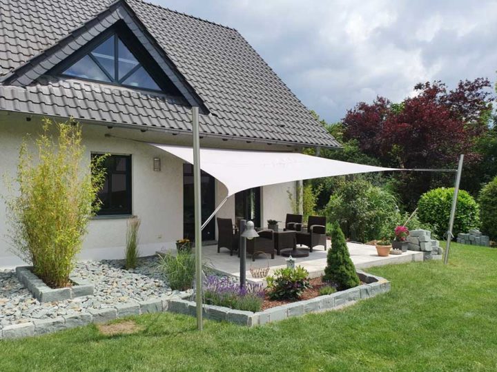 sonnensegel am gartenhaus befestigen