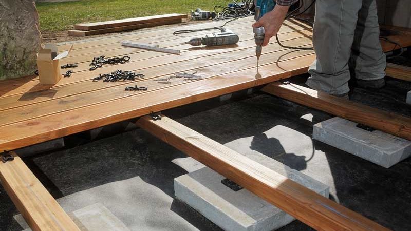 Holzterrasse – Ihr Sonnendeck im Eigenbau