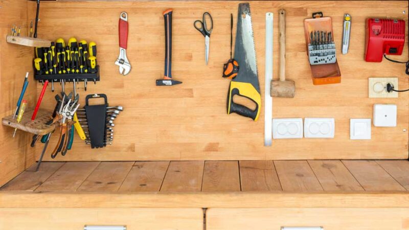 Werkbankbeleuchtung mit LED selber bauen